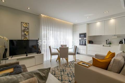 Apartamento T1+2 Venda em Quarteira,Loulé