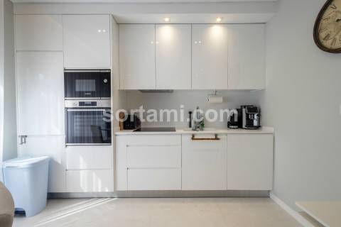 Apartamento T1+2 Venda em Quarteira,Loulé
