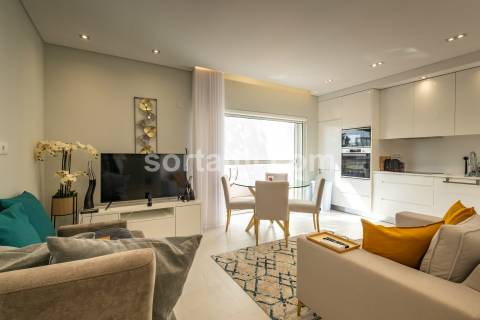 Apartamento T1+2 Venda em Quarteira,Loulé