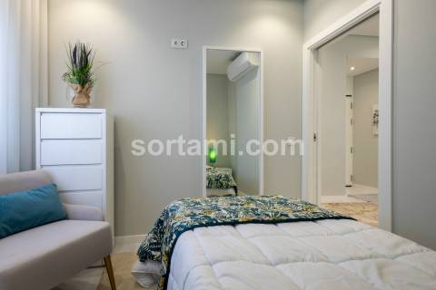 Apartamento T1+2 Venda em Quarteira,Loulé