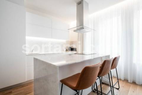 Apartamento T2 Venda em Cedofeita, Santo Ildefonso, Sé, Miragaia, São Nicolau e Vitória,Porto