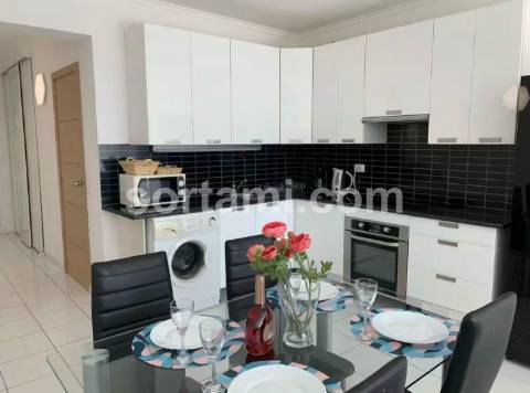 Apartamento T1 Venda em Albufeira e Olhos de Água,Albufeira