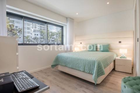 Apartamento T2 Venda em Quarteira,Loulé