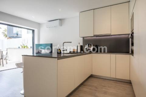 Apartamento T2 Venda em Quarteira,Loulé