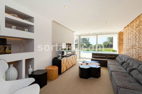 Moradia Isolada T4 Venda em Quarteira,Loulé