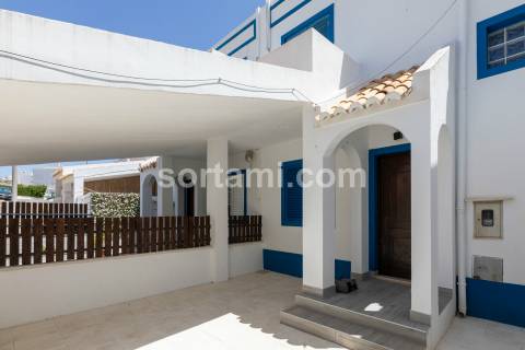 Moradia em Banda T2 Venda em Albufeira e Olhos de Água,Albufeira