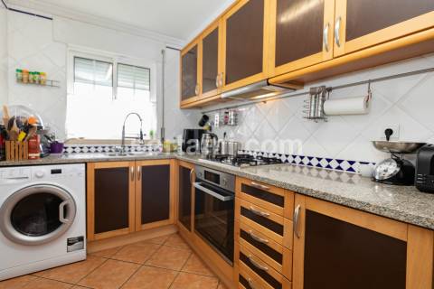 Apartamento T1+2 Venda em Albufeira e Olhos de Água,Albufeira