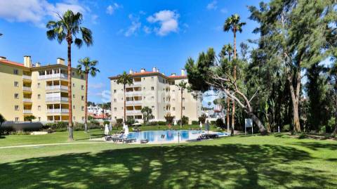 Apartamento T2 Venda em Quarteira,Loulé