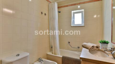 Apartamento T2 Venda em Quarteira,Loulé