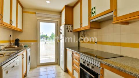 Apartamento T2 Venda em Quarteira,Loulé
