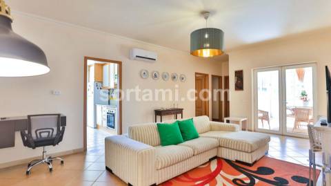 Apartamento T2 Venda em Quarteira,Loulé