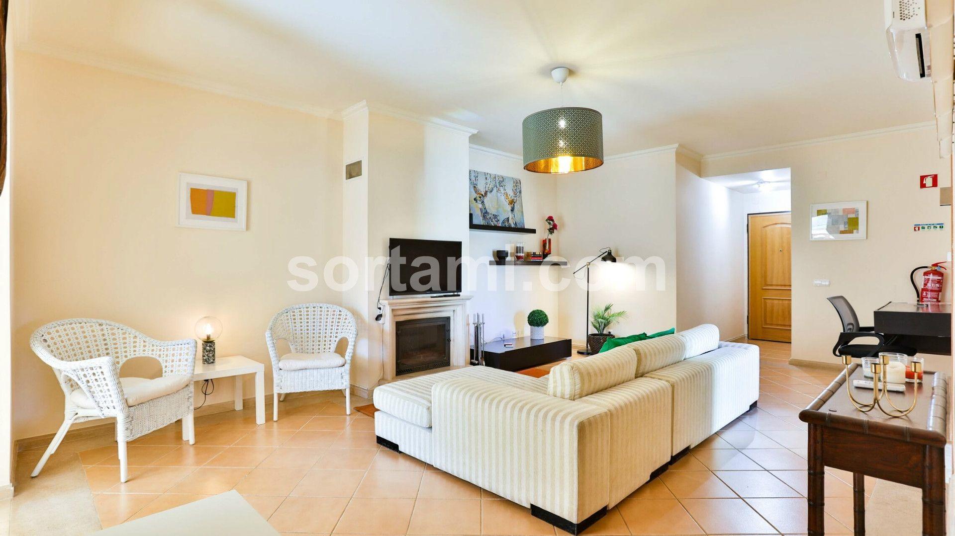 Apartamento T2 Venda em Quarteira,Loulé