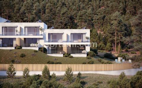 Moradia em Banda T3 Venda em Vilar de Andorinho,Vila Nova de Gaia