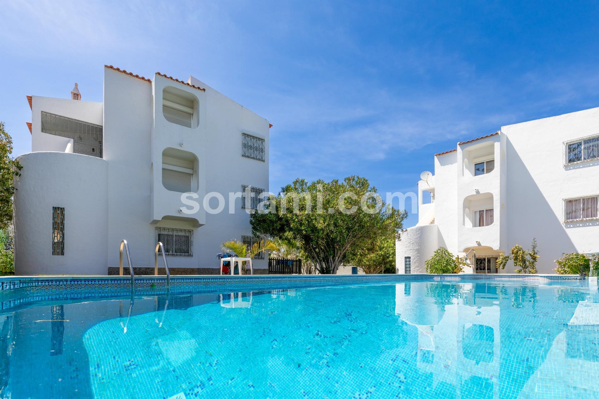 Apartamento T2 Venda em Quarteira,Loulé