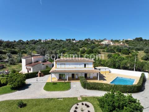 Moradia Isolada T4 Venda em Lagoa e Carvoeiro,Lagoa (Algarve)