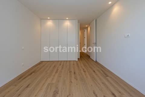 Apartamento T2 Venda em Mafamude e Vilar do Paraíso,Vila Nova de Gaia