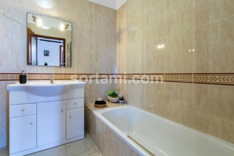 Apartamento T2 Venda em Quarteira,Loulé