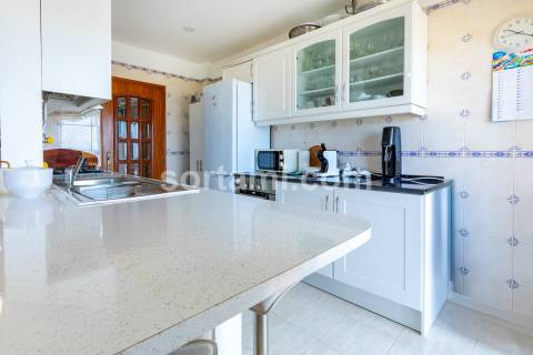 Apartamento T2 Venda em Quarteira,Loulé