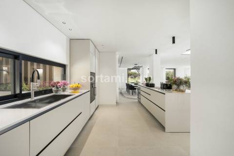 Moradia Isolada T4 Venda em Almancil,Loulé