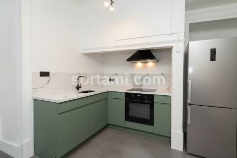 Apartamento T5+2 Venda em Faro (Sé e São Pedro),Faro