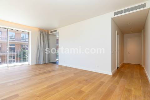 Apartamento T3 Venda em Quarteira,Loulé