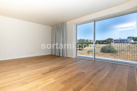 Apartamento T3 Venda em Quarteira,Loulé