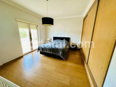 Moradia Isolada T3+1 Venda em Albufeira e Olhos de Água,Albufeira