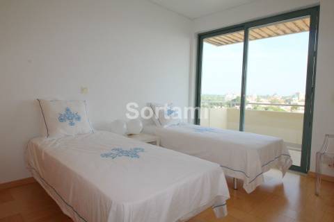 Apartamento T3 Venda em Quarteira,Loulé