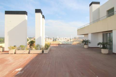 Apartamento T3 Venda em Quarteira,Loulé