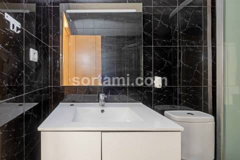 Moradia Isolada T4+1 Venda em Moreira,Maia