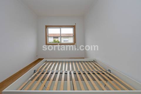 Moradia Isolada T4+1 Venda em Moreira,Maia