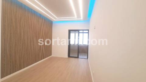 Apartamento T2+1 Venda em Quarteira,Loulé