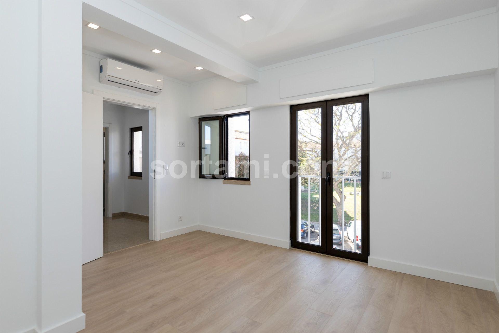 Apartamento T3 Venda em Quarteira,Loulé