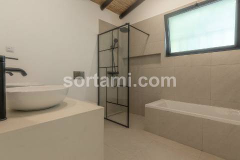 Moradia Isolada T3 Venda em Santa Bárbara de Nexe,Faro