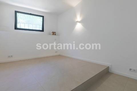 Moradia Isolada T3 Venda em Santa Bárbara de Nexe,Faro