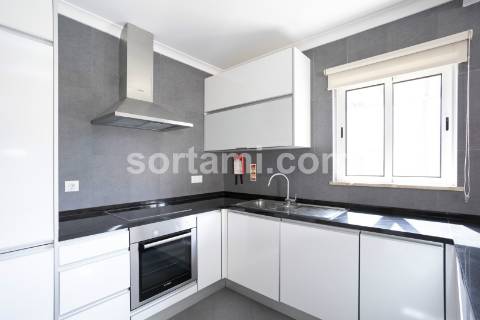 Moradia Geminada T1+2 Venda em Lagoa e Carvoeiro,Lagoa (Algarve)