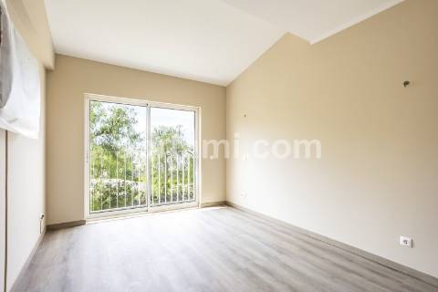 Moradia Geminada T2 Venda em Lagoa e Carvoeiro,Lagoa (Algarve)