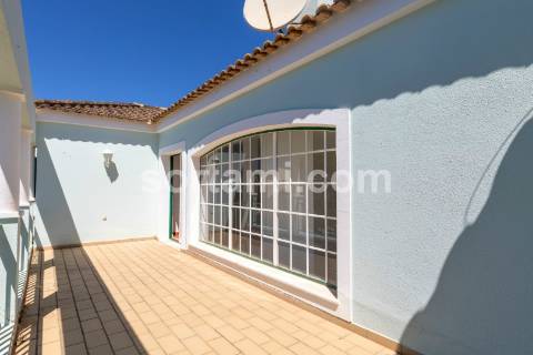Moradia Isolada T5 Venda em Quarteira,Loulé