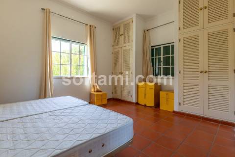 Moradia Isolada T5 Venda em Quarteira,Loulé