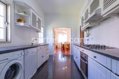 Moradia Isolada T5 Venda em Quarteira,Loulé