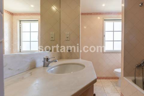 Moradia Isolada T5 Venda em Quarteira,Loulé