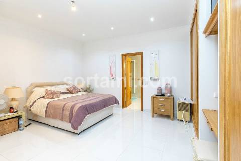 Moradia Isolada T3+1 Venda em Albufeira e Olhos de Água,Albufeira