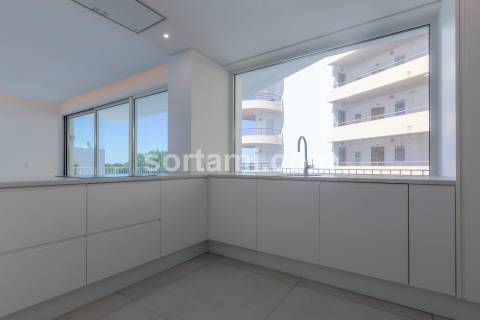Apartamento T3 Venda em Quarteira,Loulé