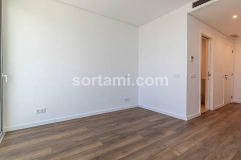 Apartamento T3 Venda em Quarteira,Loulé