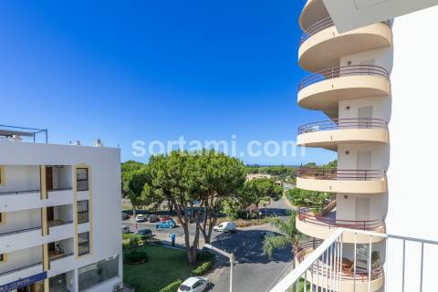 Apartamento T3 Venda em Quarteira,Loulé