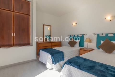 Moradia em Banda T3+1 Venda em Quarteira,Loulé