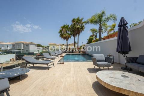 Moradia Geminada T3+2 Venda em Almancil,Loulé