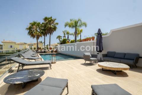 Moradia Geminada T3+2 Venda em Almancil,Loulé