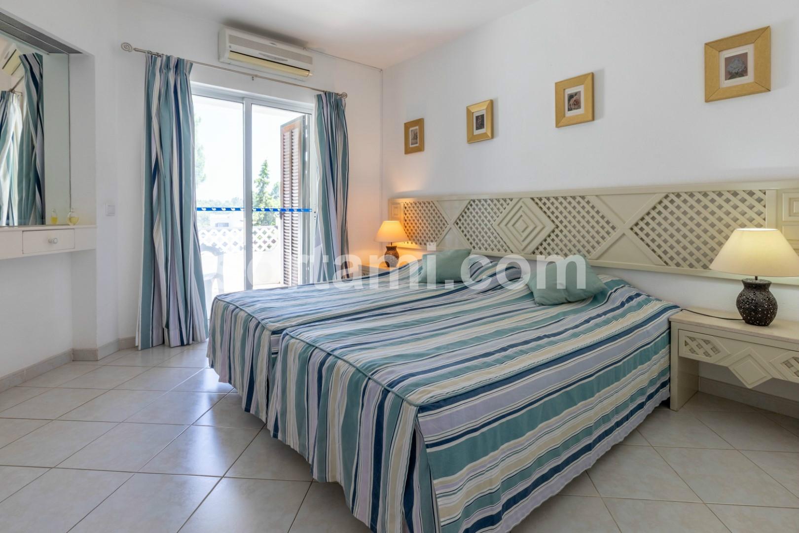 Apartamento T1 Venda em Albufeira e Olhos de Água,Albufeira