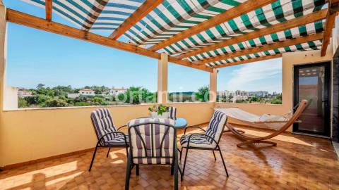 Moradia Isolada T5 Venda em Quarteira,Loulé